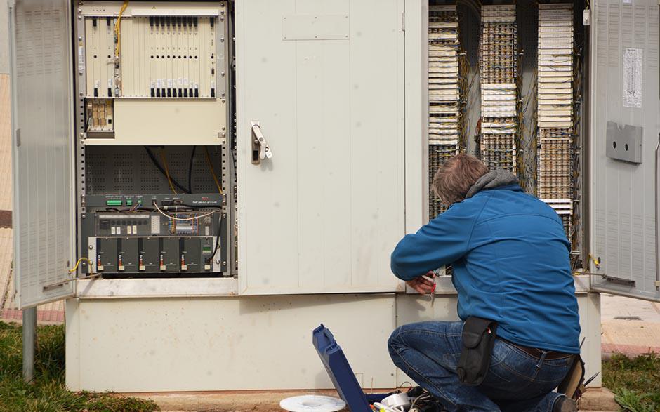 travaux d'électricité Jouy-le-Moutier